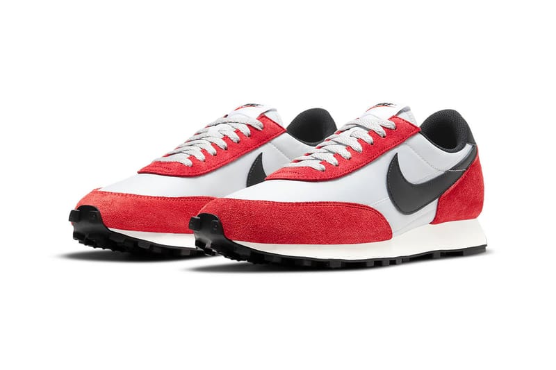 nike daybreak black red