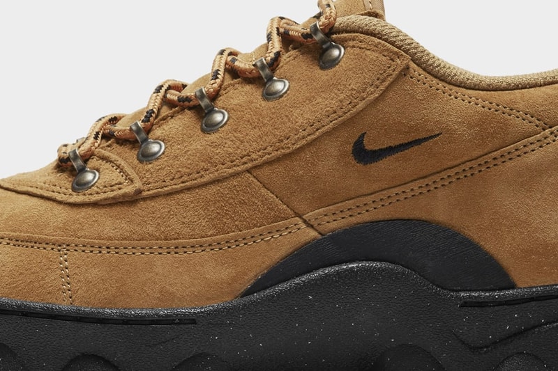 Nike Lahar Low black wheat release information hiking boot low profile women's 