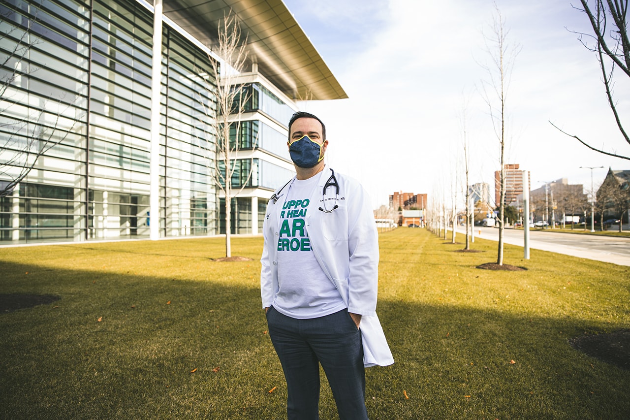 Off-White™ Suay Masks, Shirts for Cleveland Clinic face healthcare heroes donation charity covid 19 pandemic 