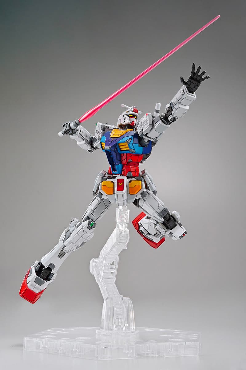 Premium Bandai 1/144 Scale RX-78F00 Gundam factory Yokohama model Premium Bandai Toys Yokohama Japan Figures 