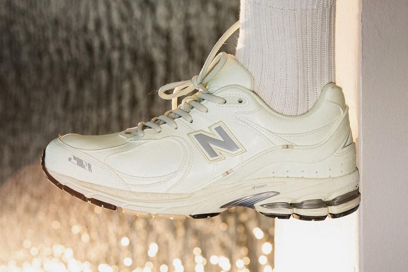 randomevent unik new balance 2002r glow in the dark green black white official release date info photos price store list buying guide
