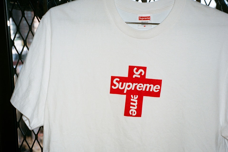 I only wear this tee once a year : r/Supreme
