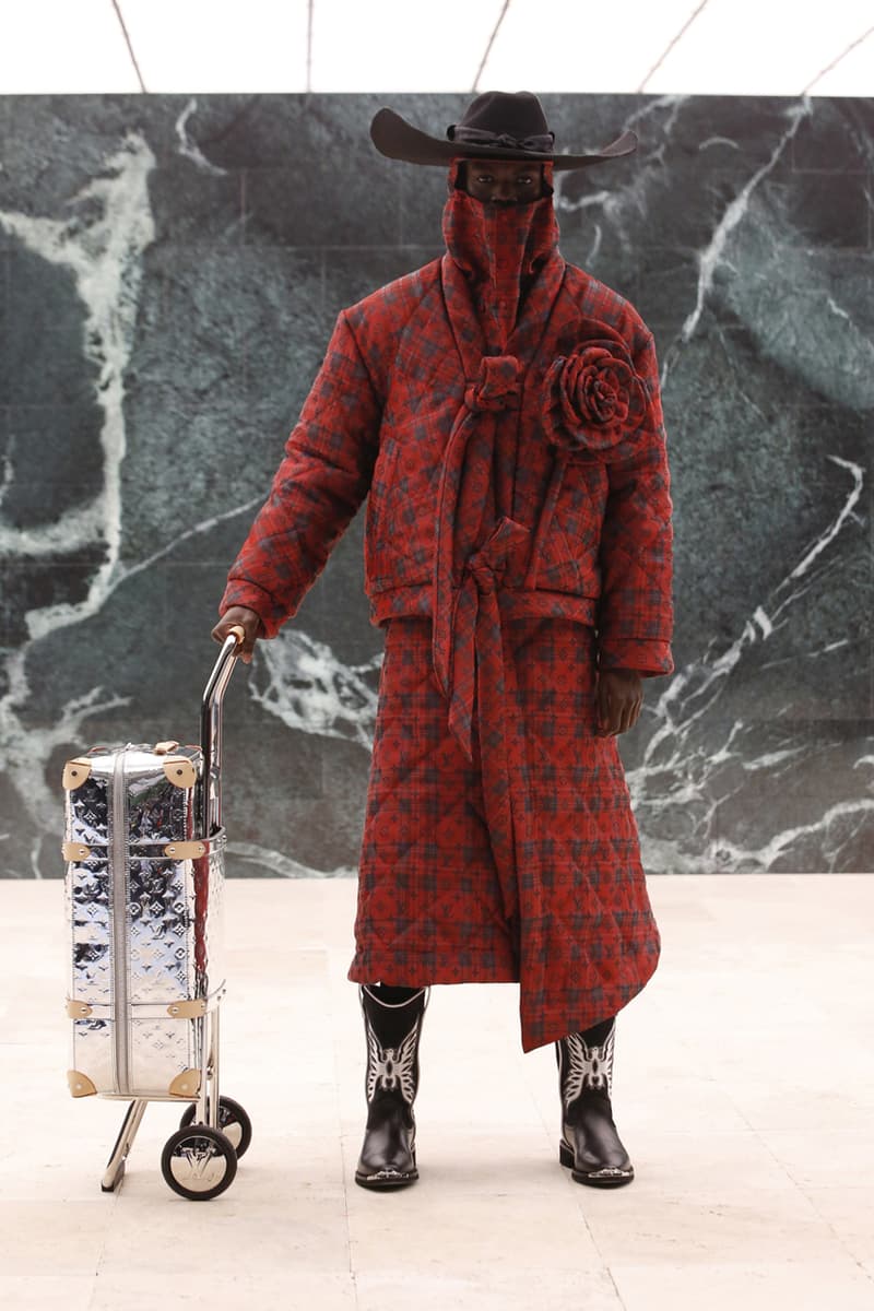 Louis Vuitton Men's Fall/Winter 2021 Runway Show Collection Virgil Abloh Men Artistic Director FW21 Ebonics / Snake Oil / The Black Box / Mirror, Mirror menswear fw21