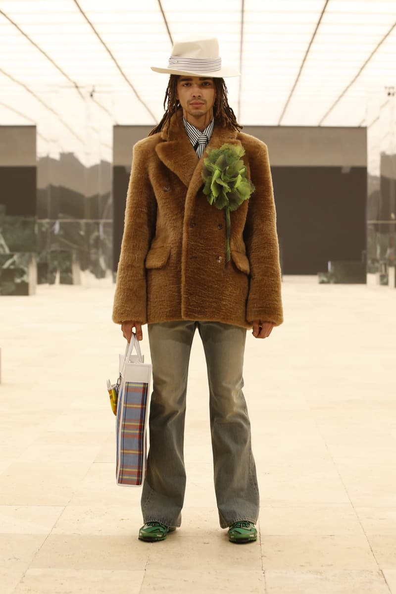 Louis Vuitton Men's Fall/Winter 2021 Runway Show Collection Virgil Abloh Men Artistic Director FW21 Ebonics / Snake Oil / The Black Box / Mirror, Mirror menswear fw21