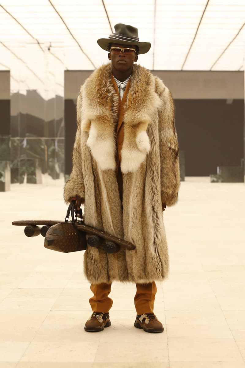 Louis Vuitton Men's Fall/Winter 2021 Runway Show Collection Virgil Abloh Men Artistic Director FW21 Ebonics / Snake Oil / The Black Box / Mirror, Mirror menswear fw21