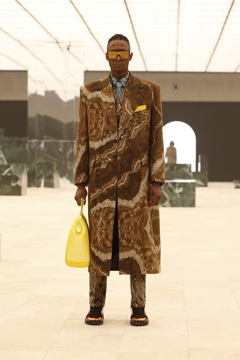 Louis Vuitton Men's Fall/Winter 2021 Runway Show Collection Virgil Abloh Men Artistic Director FW21 Ebonics / Snake Oil / The Black Box / Mirror, Mirror menswear fw21