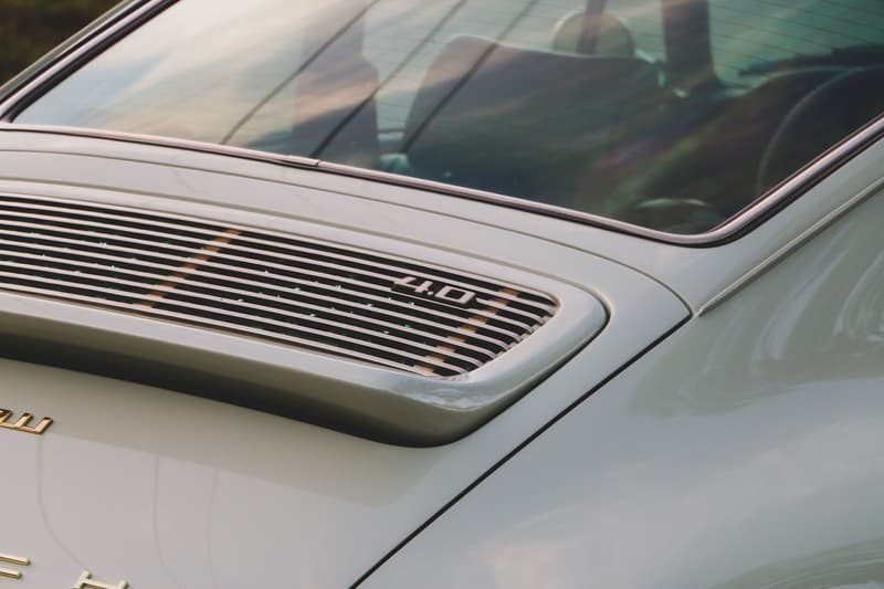 1989 Porsche 911 Reimagined by Singer Vehicle Design 964 Retro Restomod Modified Custom Built Client Car For Sale RM Sotheby's Luxury Californian German Automotive Sportscar 4 Liter Flat Six Engine Carbon Fiber Rare Unique One-Off