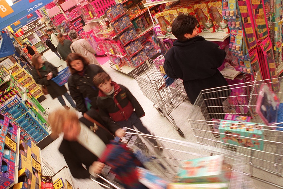 Old Toys R Us game section back in the 90s : r/gaming