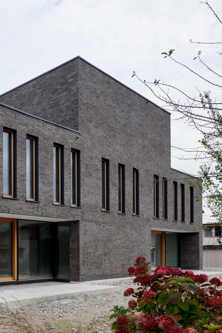 ARHITEKTURA's Double Brick House in Slovenia design Ljubljana Rožna Dolina interior subtraction design