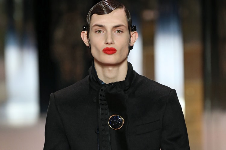 Kim Jones' Debut Fendi Couture Collection Draws Genderfluid Cues From Virgina Woolf's 'Orlando'