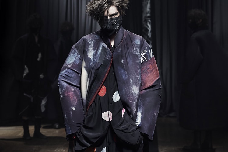 Yohji Yamamoto FW21 Explores the Boundaries of Monochrome Suiting