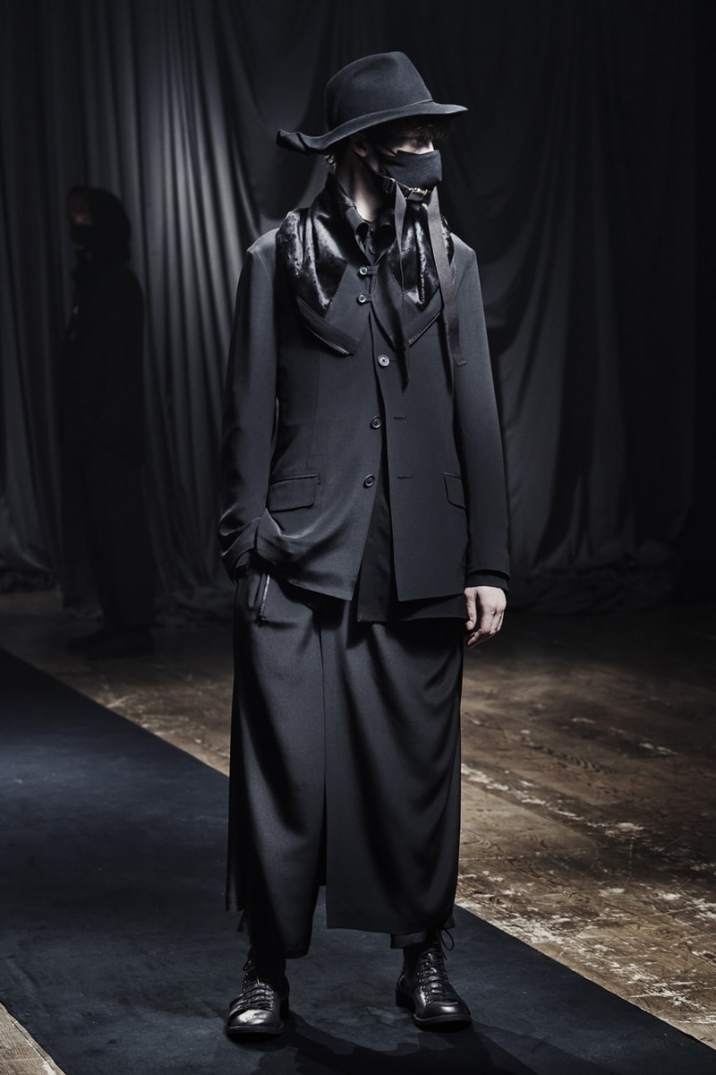 Yohji Yamamoto Fall/Winter 2021 Collection Lookbook pour homme fw21 menswear paris fashion week 
