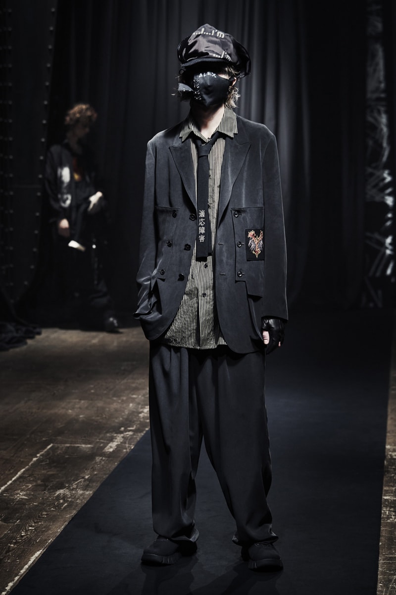 Yohji Yamamoto Fall/Winter 2021 Collection Lookbook pour homme fw21 menswear paris fashion week 