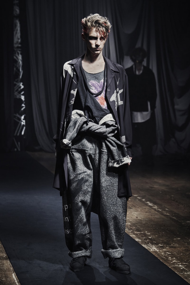 Yohji Yamamoto Fall/Winter 2021 Collection Lookbook pour homme fw21 menswear paris fashion week 