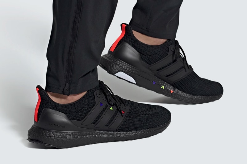 adidas running ultraboost 4 0 dna heart pack womens cloud white chalk solar black carbon red GZ9227 GZ9232 official release date info photos price store list buying guide