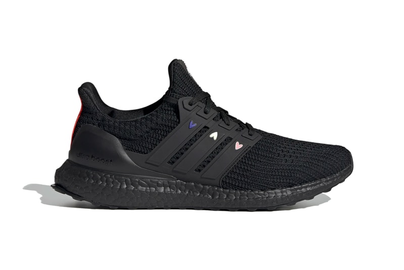 adidas running ultraboost 4 0 dna heart pack womens cloud white chalk solar black carbon red GZ9227 GZ9232 official release date info photos price store list buying guide