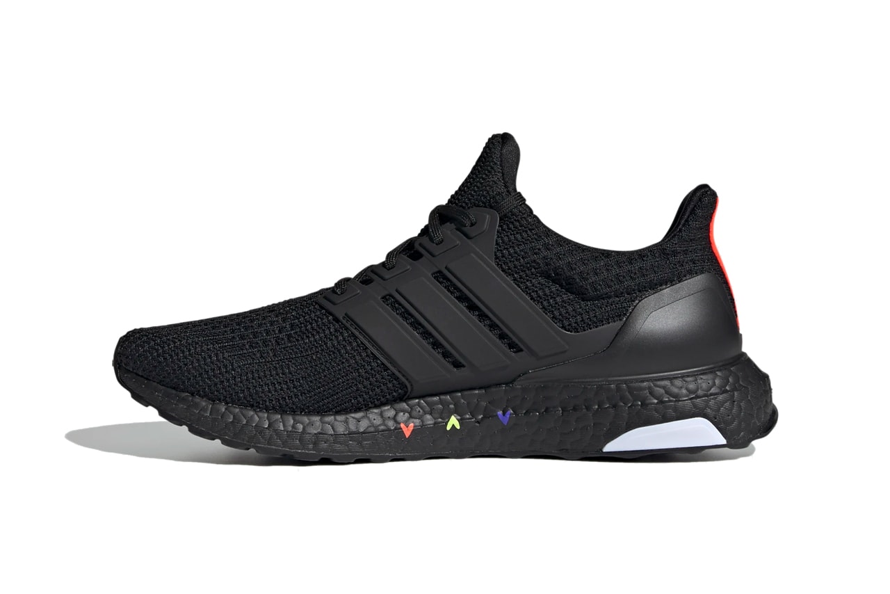 adidas running ultraboost 4 0 dna heart pack womens cloud white chalk solar black carbon red GZ9227 GZ9232 official release date info photos price store list buying guide