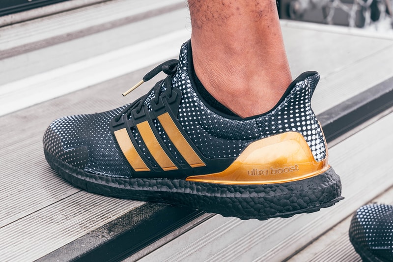 adidas running originals ultraboost dna patrick mahomes kansas city chiefs super bowl liv nfl H02868 cloud white gold metallic core black official release date info photos price store list buying guide