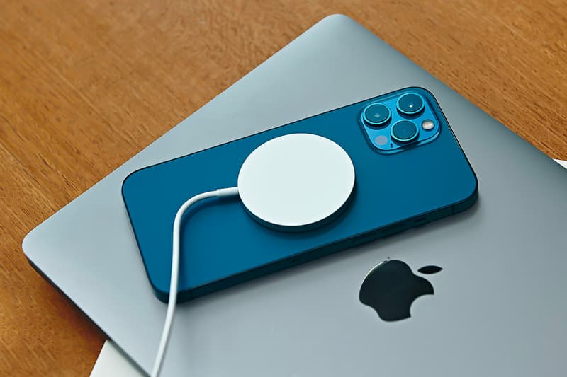 Apple Files Patent Wireless Charging Macbook laptop iphone apple watch devices airpods ipad application tim cook