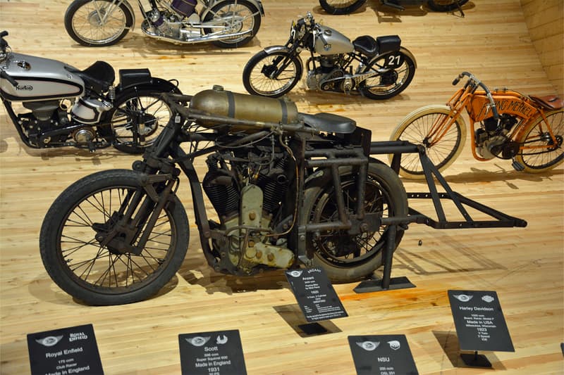 austria top mountain crosspoint museum fire vintage motorcycles 230 cars damage destroyed