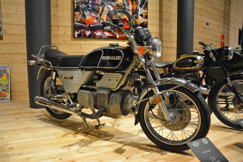 austria top mountain crosspoint museum fire vintage motorcycles 230 cars damage destroyed