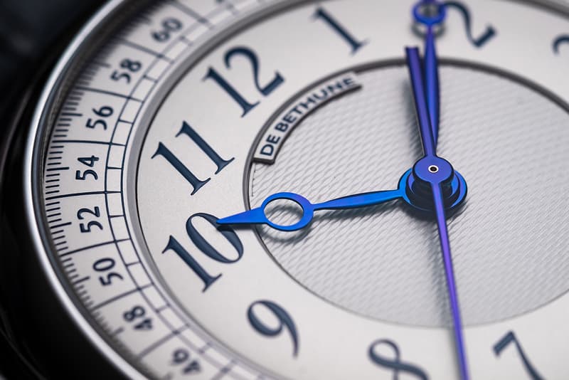 De Bethune Kind of Two Tourbillon is reversible and features two dials showing both classical and futuristic aesthetics