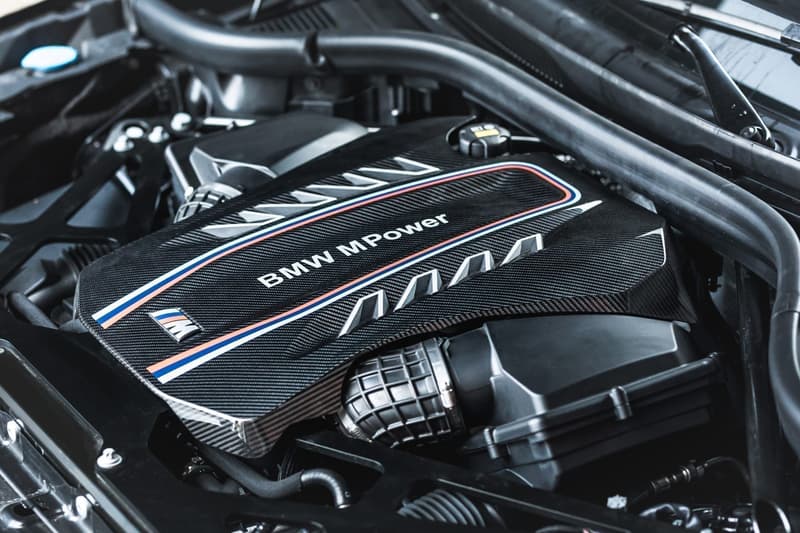 Manhart MHX5 800 BMW X5 M SUVs 4x4 Tuned Custom 812 HP 797 lb-ft Torque Power Speed Performance Luxury Engine Custom Turbo Kit MHtronik 4.4-liter twin-turbocharged V8