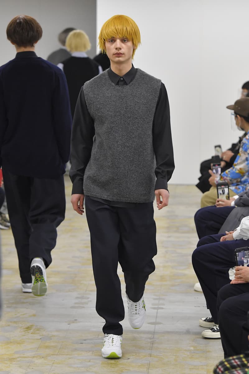 COMME des GARÇONS SHIRT Fall/Winter 2021 KAWS Runway collaboration fw21 collection menswear artist asics tarther sneaker release date info buy japan cdg