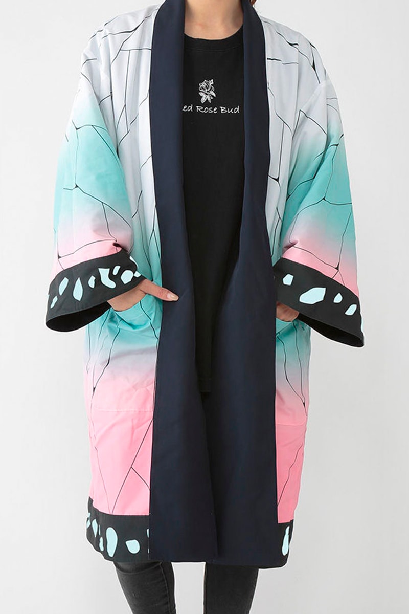Dress Like the Demon Slayer Corps With These Reversible Haori Premium Bandai Clothing Anime Manga cosplay uniform Japan 