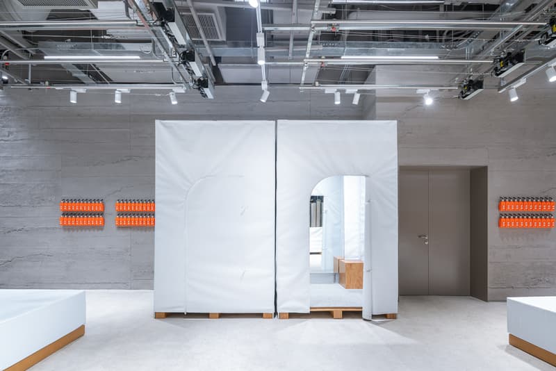 Descente BLANC Beijing Boutique Schemata Architects design interior store address
