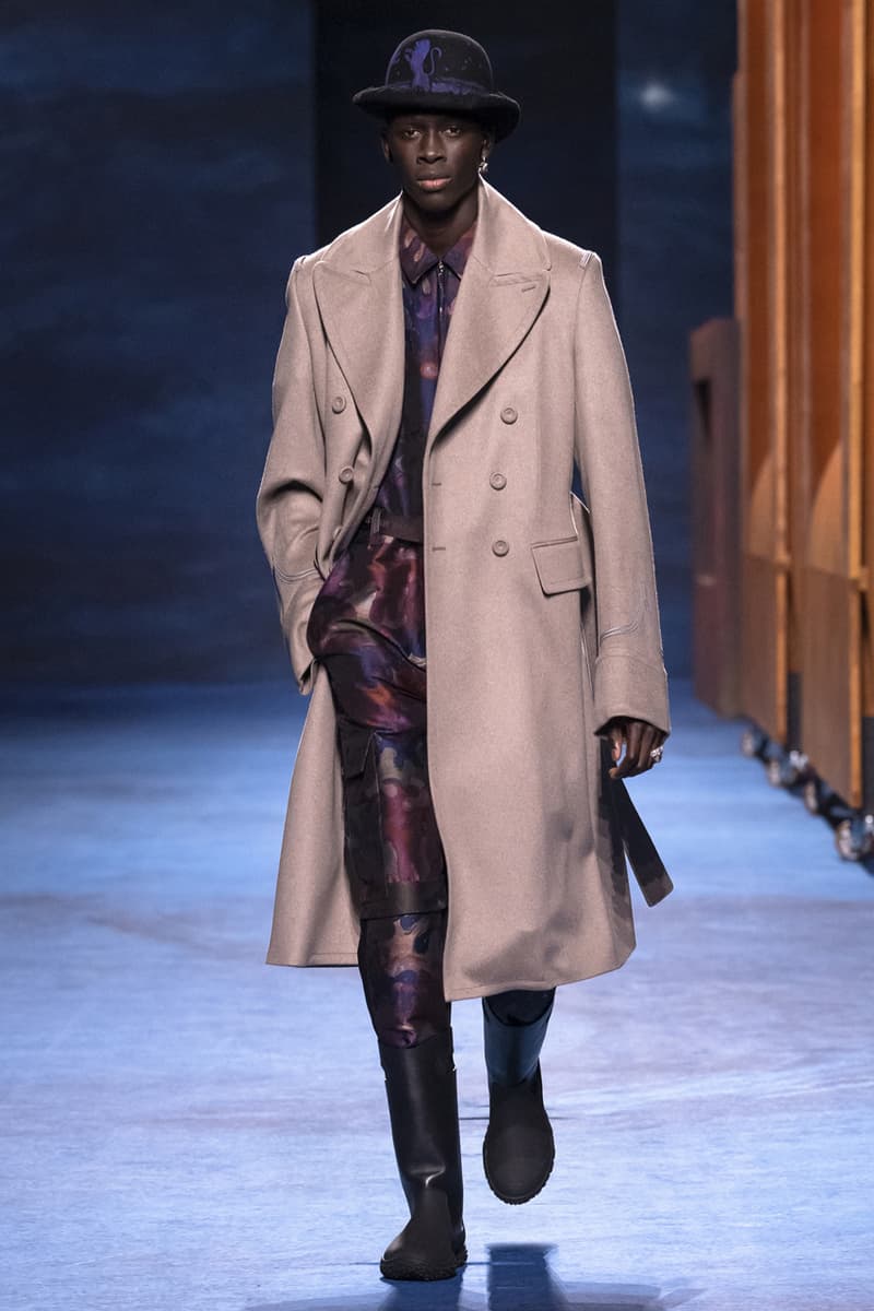 Dior Fall/Winter 2021 Collection Runway Show peter doig kim jones menswear fw21 lookbook