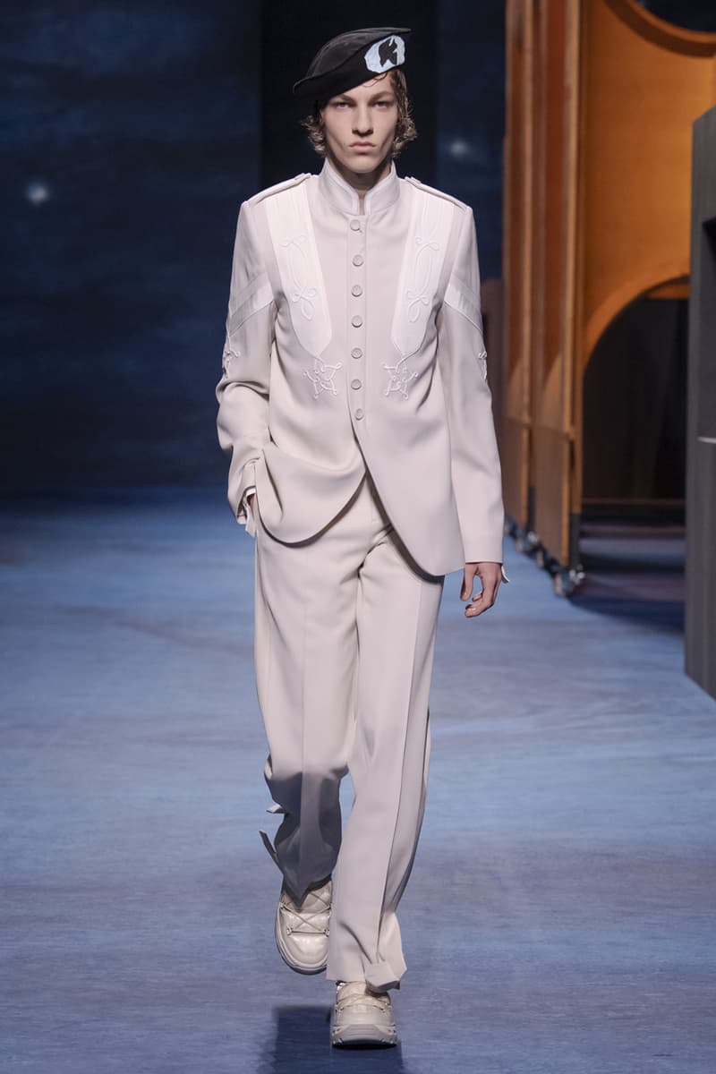 Dior Fall/Winter 2021 Collection Runway Show peter doig kim jones menswear fw21 lookbook