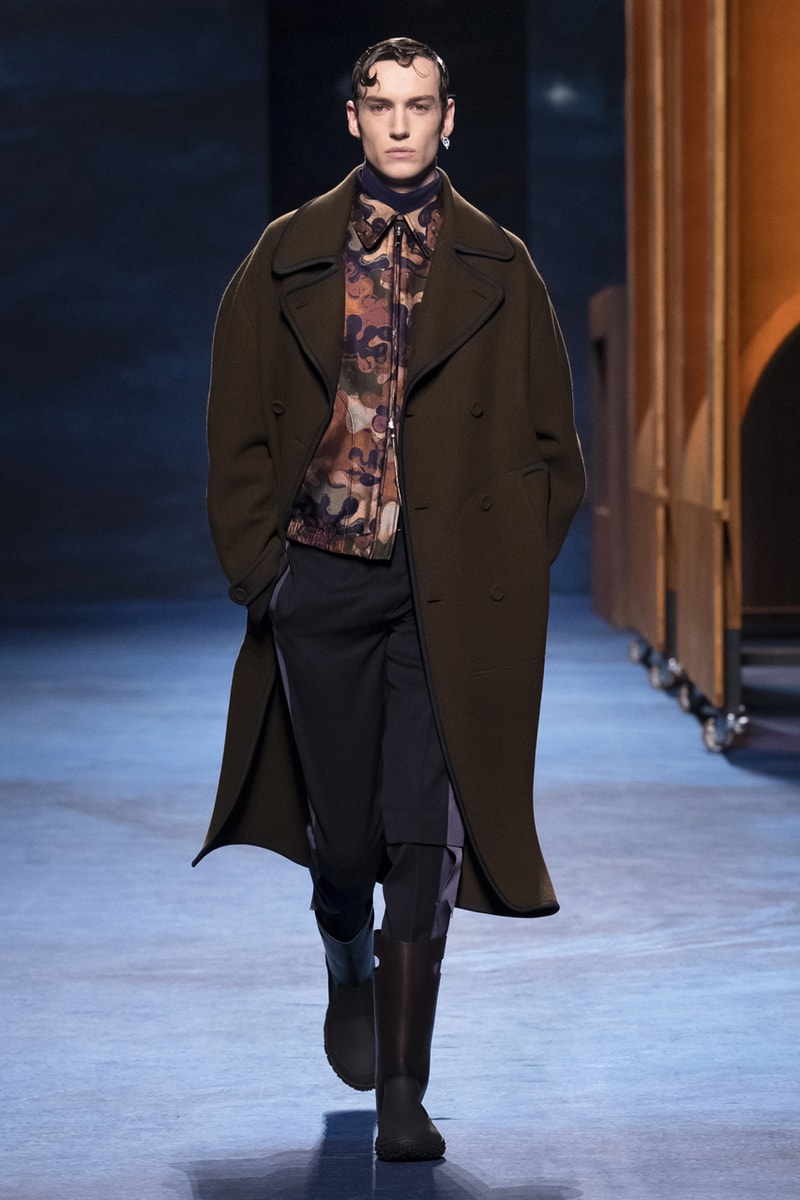 Dior Fall/Winter 2021 Collection Runway Show peter doig kim jones menswear fw21 lookbook