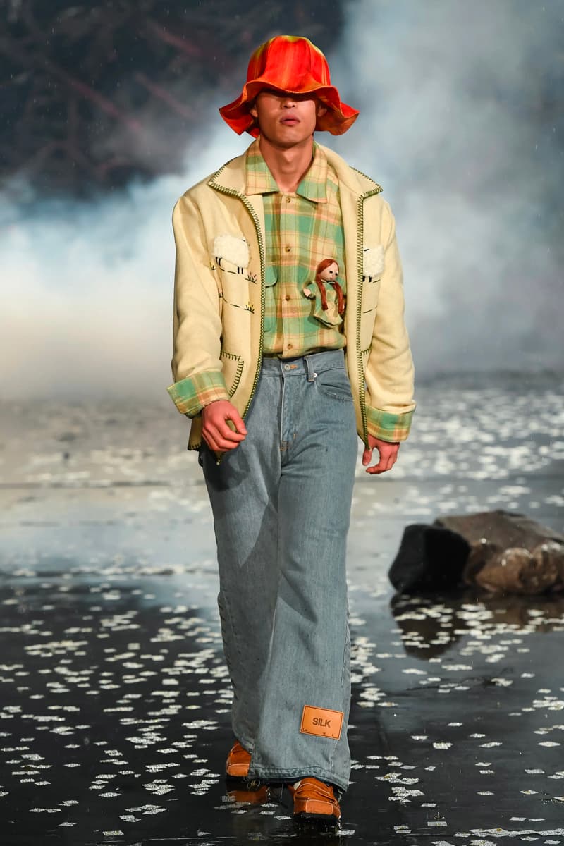 doublet Fall 2021 Runway menswear streetwear f21 collection tokyo japanese fashion week Masayuki Ino shirts jackets coats pants trousers denim overalls stuffed animals info