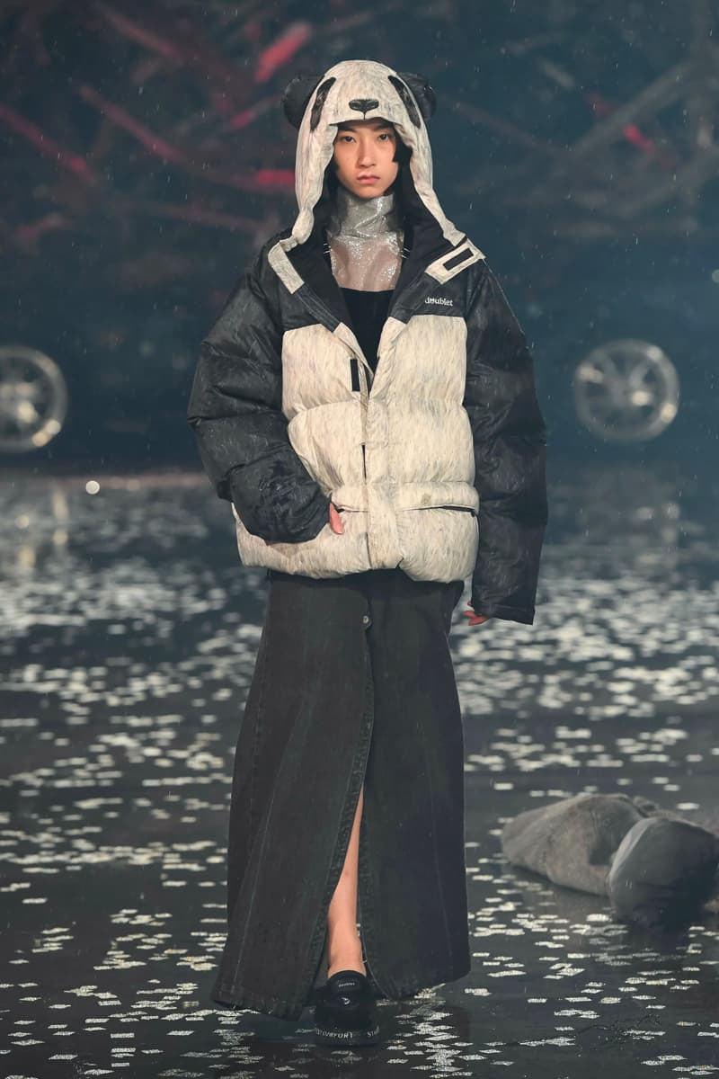 doublet Fall 2021 Runway menswear streetwear f21 collection tokyo japanese fashion week Masayuki Ino shirts jackets coats pants trousers denim overalls stuffed animals info