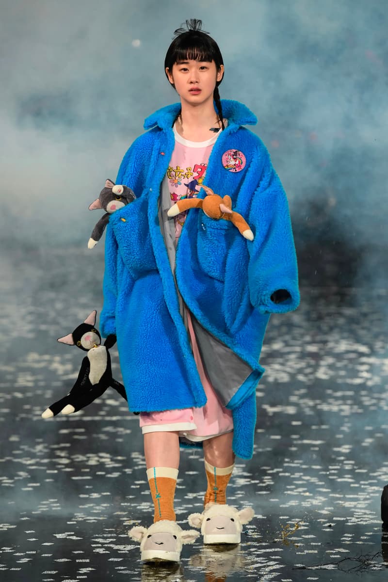 doublet Fall 2021 Runway menswear streetwear f21 collection tokyo japanese fashion week Masayuki Ino shirts jackets coats pants trousers denim overalls stuffed animals info