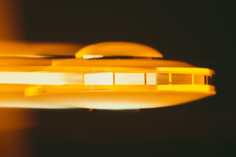 Harvard Professor Claims Alien Technology Came to Earth in 2017