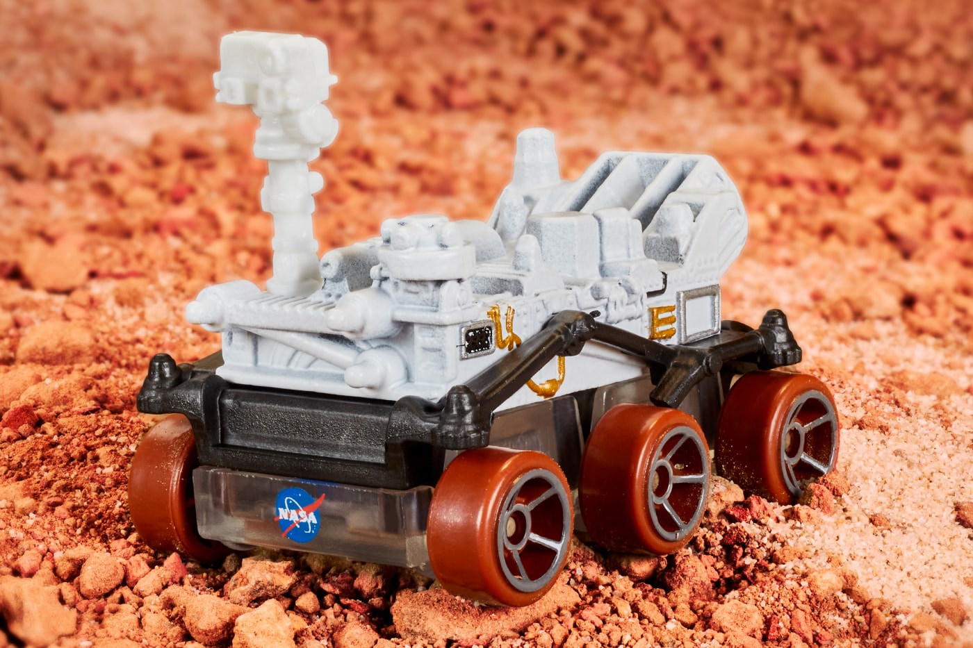 Hot Wheels Celebrates NASA's Mars Perseverance Rover In New Die-Cast Release 1/64 scale space mars landing Jezero Crater JPL