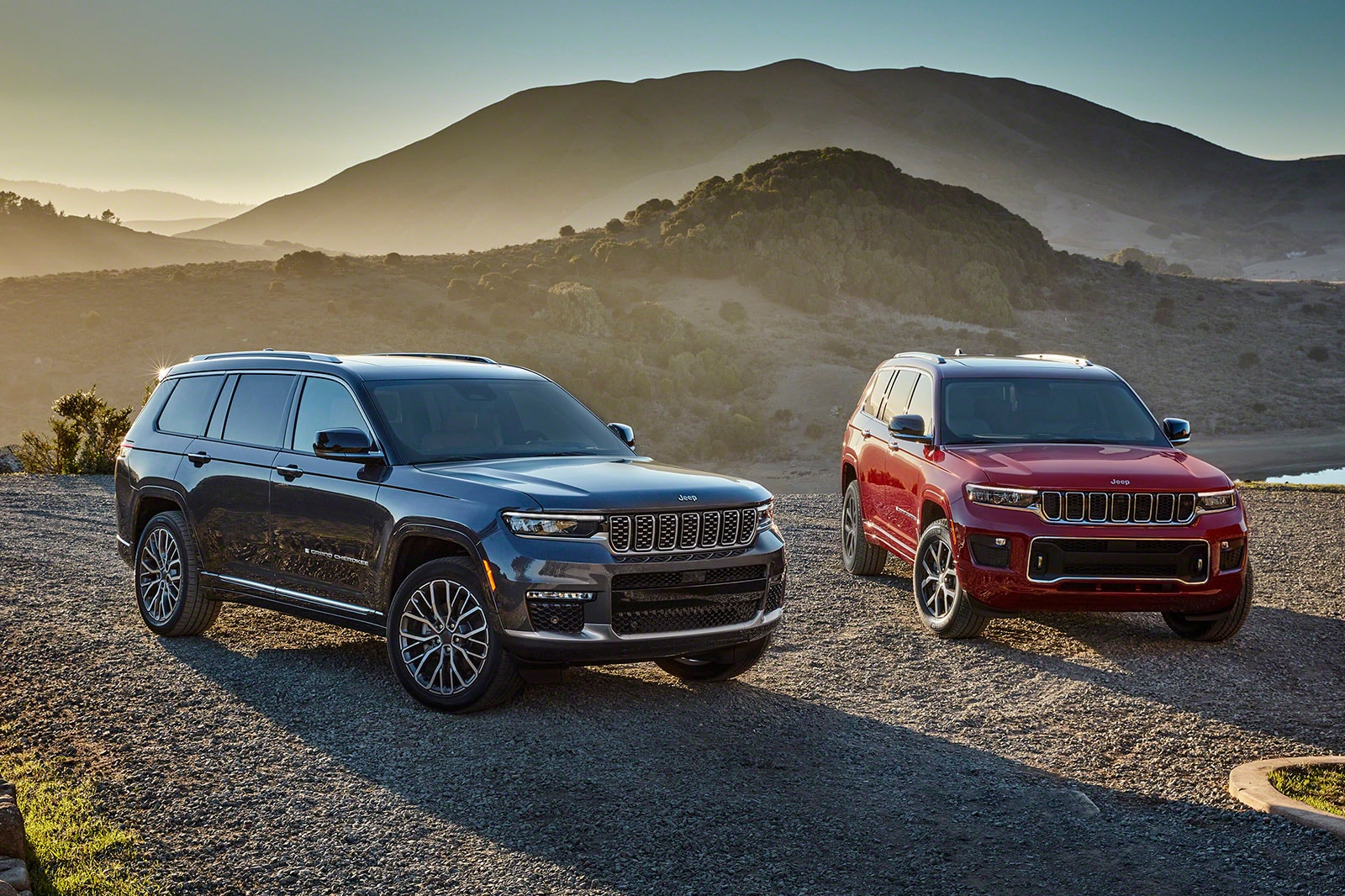 JEEP Unveils Its Premium Grand Cherokee L With a Third Row SUVs cars McIntosh Labs family trucks 4x4 JEEPS large 2021 American auto
