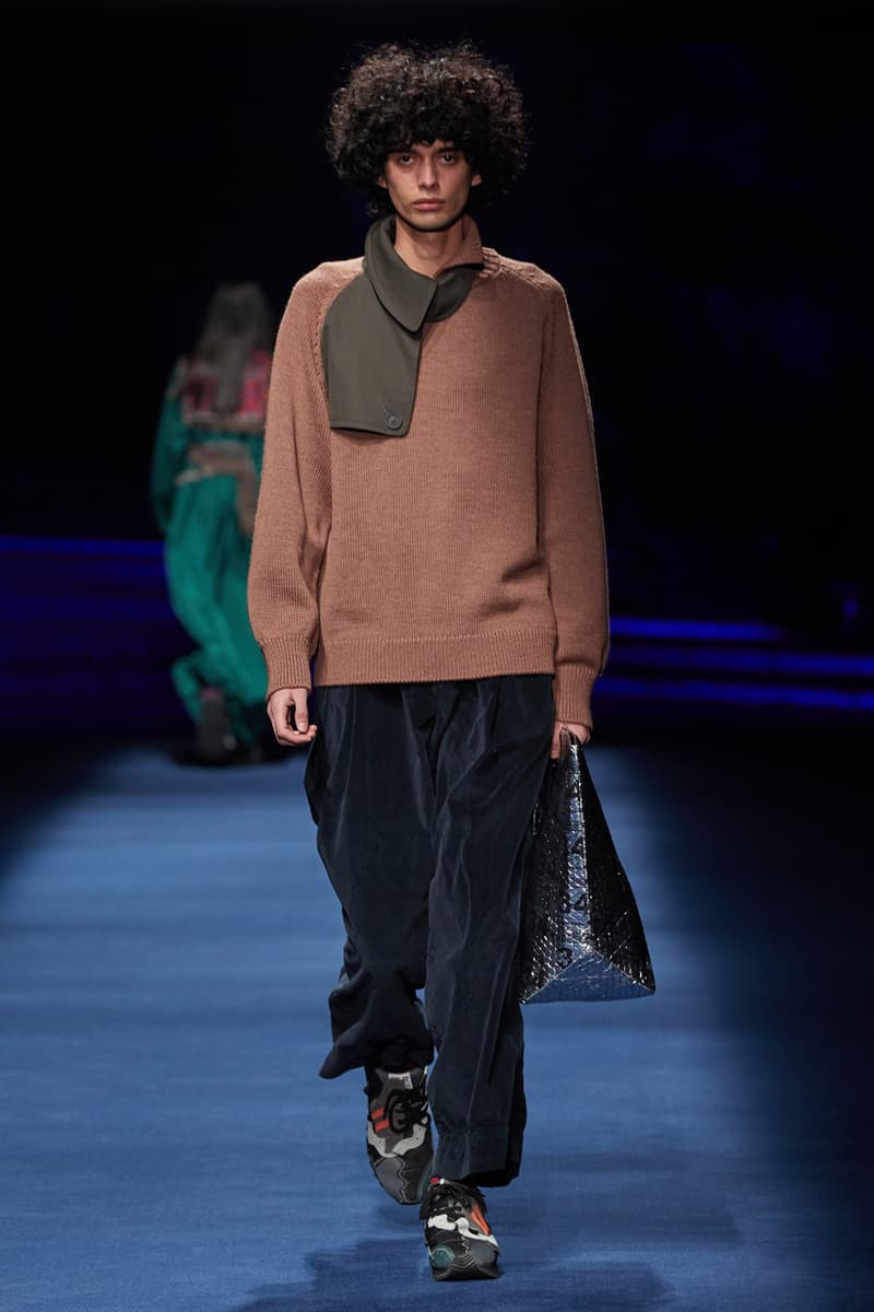 kolor Fall/Winter 2021 Collection Runway Show fw21 menswear womenswear japan junichi abe adidas collaboration