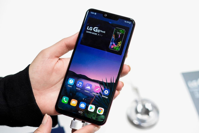 lg south korea technology manufacturer smartphone industry exit departure consideration decision rollable ces 2021