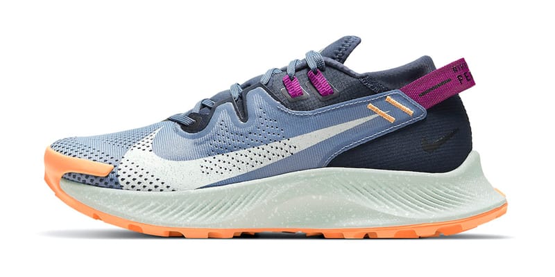 womens pegasus trail 2