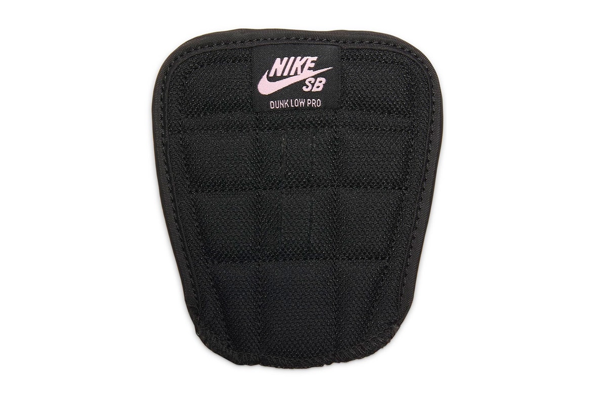 Nike Sb Black Pink Rise Zoom Blazer Mid Edge Hypebeast Nike Sb Black Pink Rise Zoom Blazer Mid Edge Hypebeast