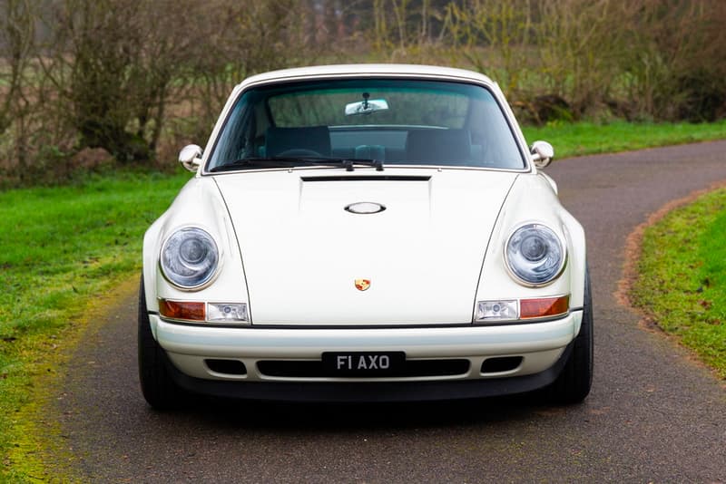 1990 Porsche 911 Singer collecting cars auction 964 carrera 2 4 liter flat six united kingdom england uk 550000 gbp horse power 1100 miles vehicles info