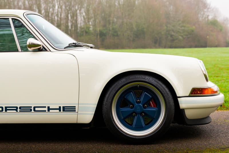 1990 Porsche 911 Singer collecting cars auction 964 carrera 2 4 liter flat six united kingdom england uk 550000 gbp horse power 1100 miles vehicles info