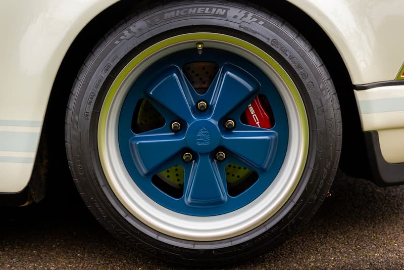 1990 Porsche 911 Singer collecting cars auction 964 carrera 2 4 liter flat six united kingdom england uk 550000 gbp horse power 1100 miles vehicles info
