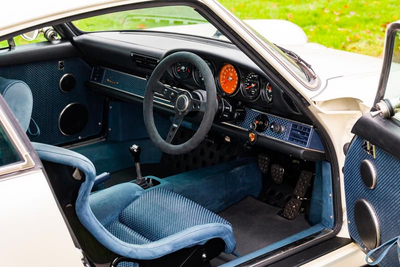 1990 Porsche 911 Singer collecting cars auction 964 carrera 2 4 liter flat six united kingdom england uk 550000 gbp horse power 1100 miles vehicles info