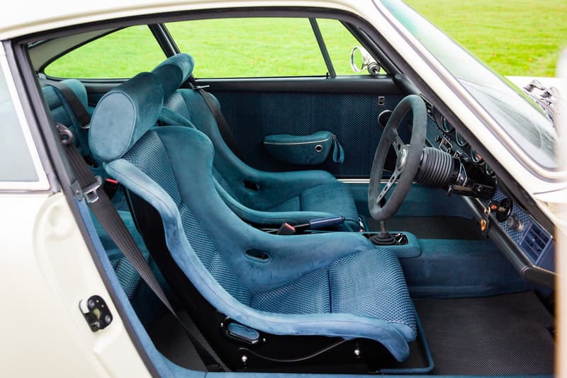 1990 Porsche 911 Singer collecting cars auction 964 carrera 2 4 liter flat six united kingdom england uk 550000 gbp horse power 1100 miles vehicles info