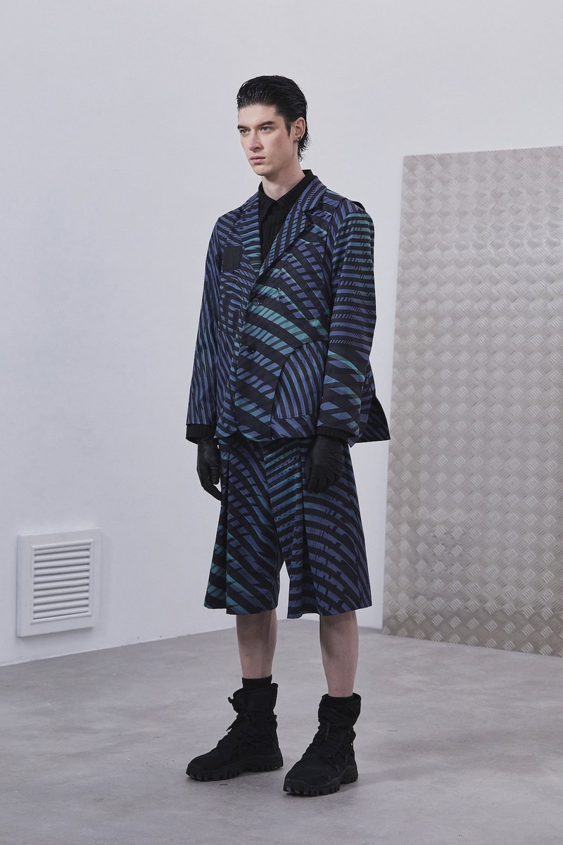 ROARINGWILD Returns to Basics Colors for SS21 "ECHO CHAMBER" spring/summer 2021 lookbook chinese streetwear brand black grey white