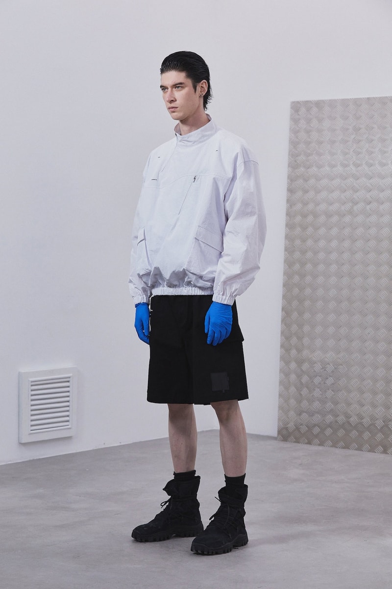 ROARINGWILD Returns to Basics Colors for SS21 "ECHO CHAMBER" spring/summer 2021 lookbook chinese streetwear brand black grey white